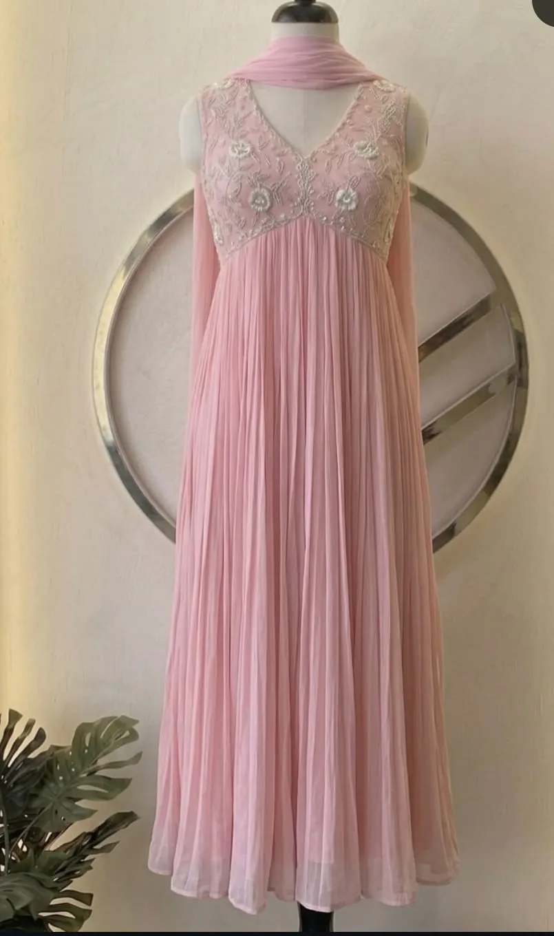 Baby Pink Sleeveless Pleated Georgette Anarkali Suit