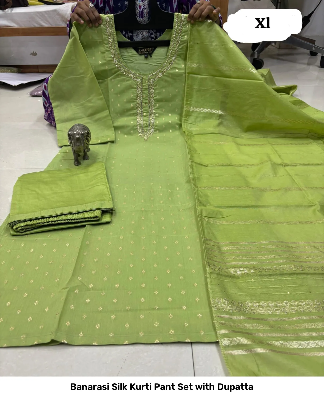 Banarasi Silk Kurti Pant Set with Dupatta 2