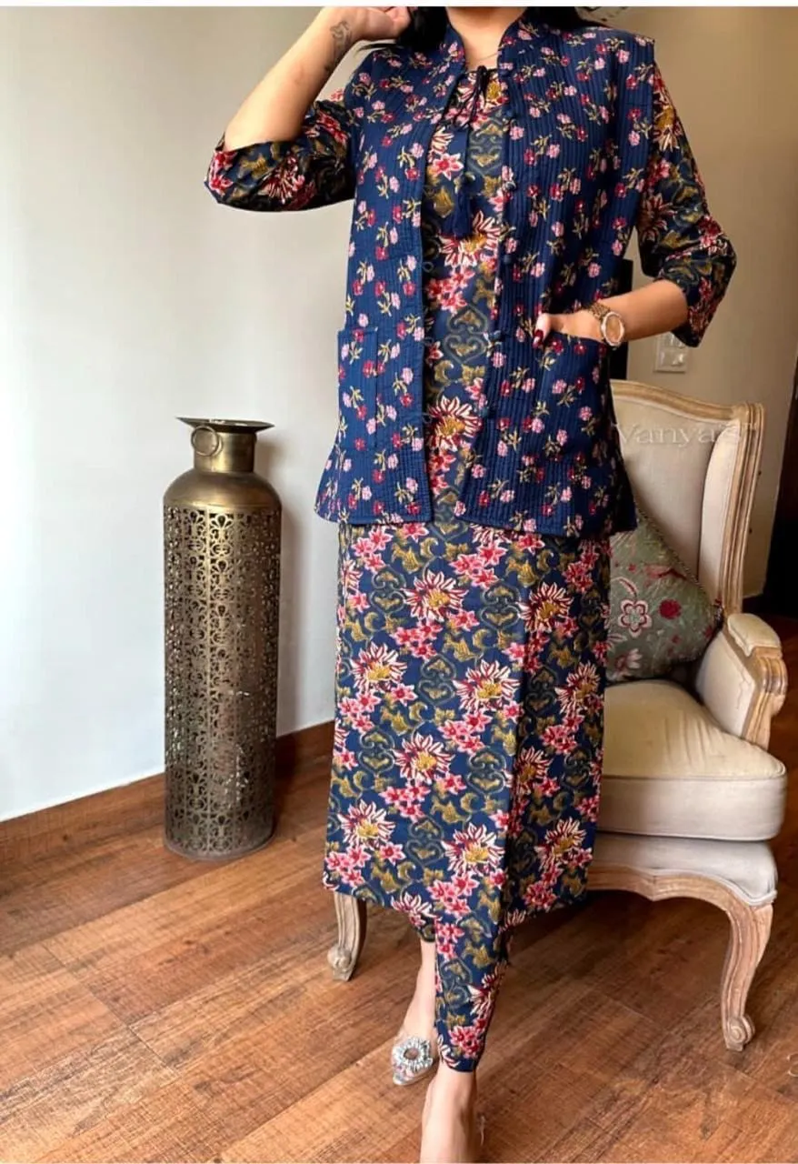 Cotton Kurti Pant Set With Reversible Jacket