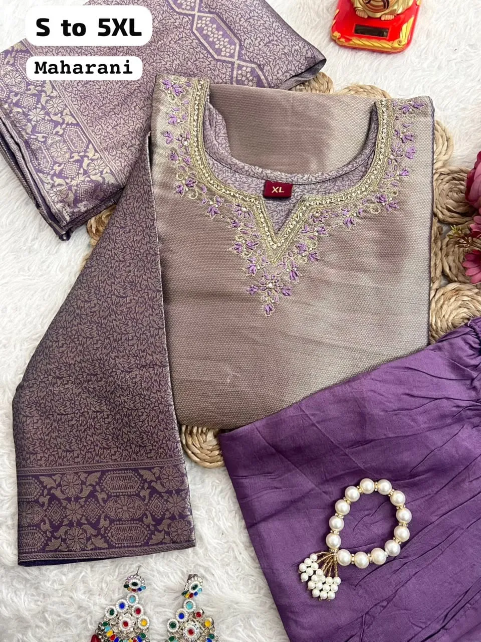 Maharani Banarasi Jacquard Silk Suit Set