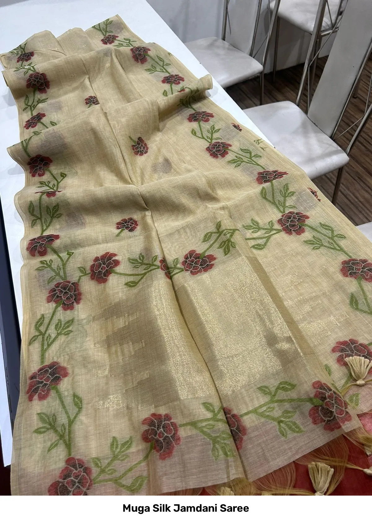 Muga Silk Jamdani Saree 18