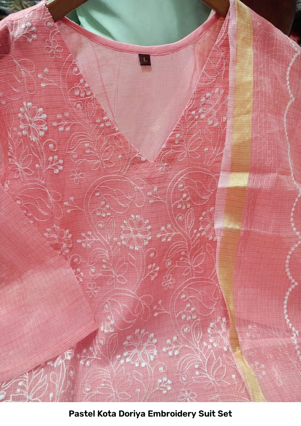 Pastel Kota Doriya Embroidery Suit Set 9