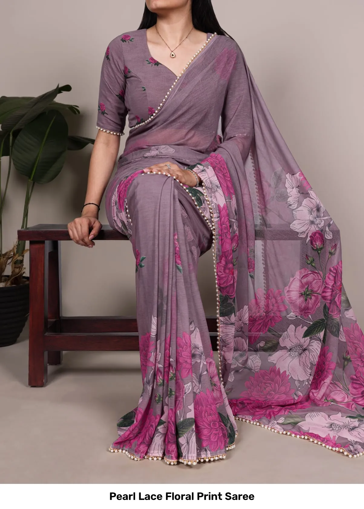 Pearl Lace Floral Print Saree 8
