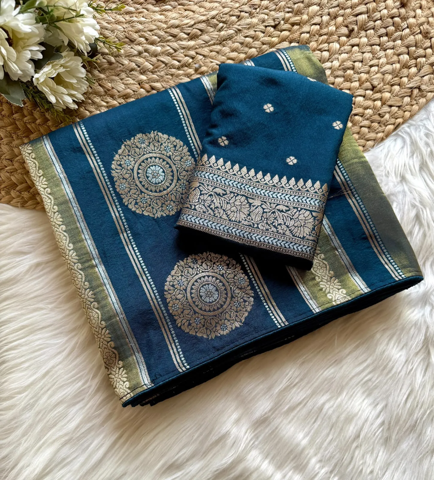 Pure Khaddi Georgette Zari Jacquard Saree with Blouse 1