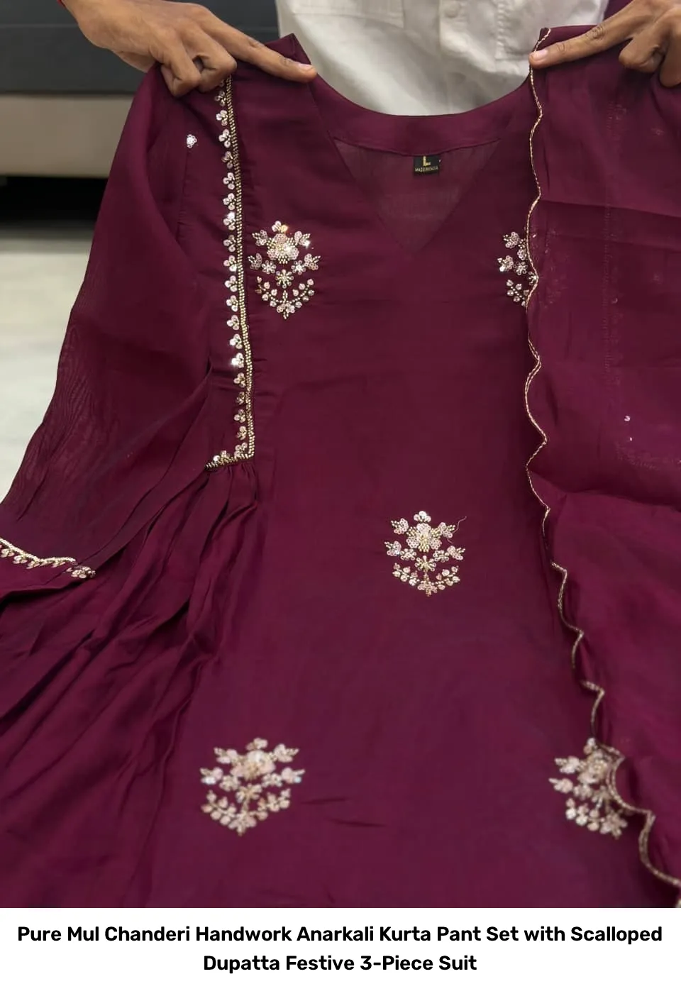 Pure Mul Chanderi Handwork Anarkali Kurta Pant Set with Scalloped Dupatta – Festive 3-Piece Suit 5