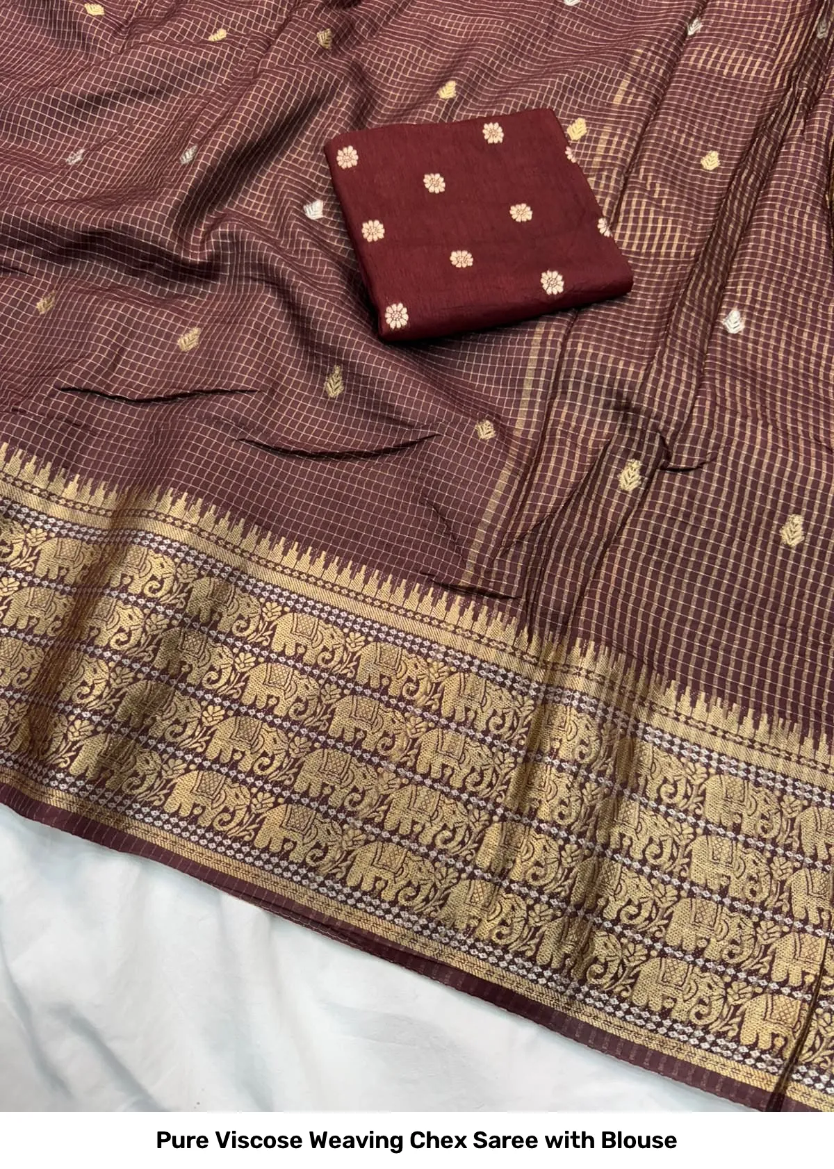 Pure Viscose Weaving Chex Saree with Blouse 5